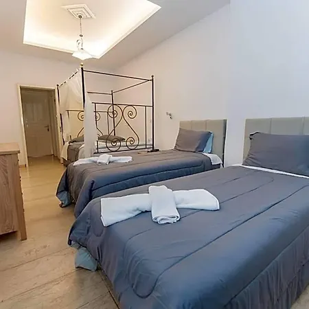 Szálloda Lodos